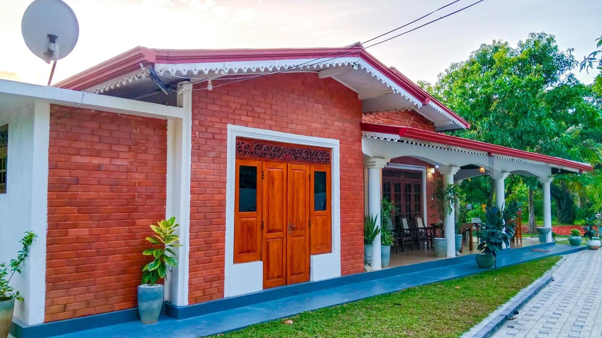 Sigiri Thilanka Rest Sigiriya Hotel Exterior photo