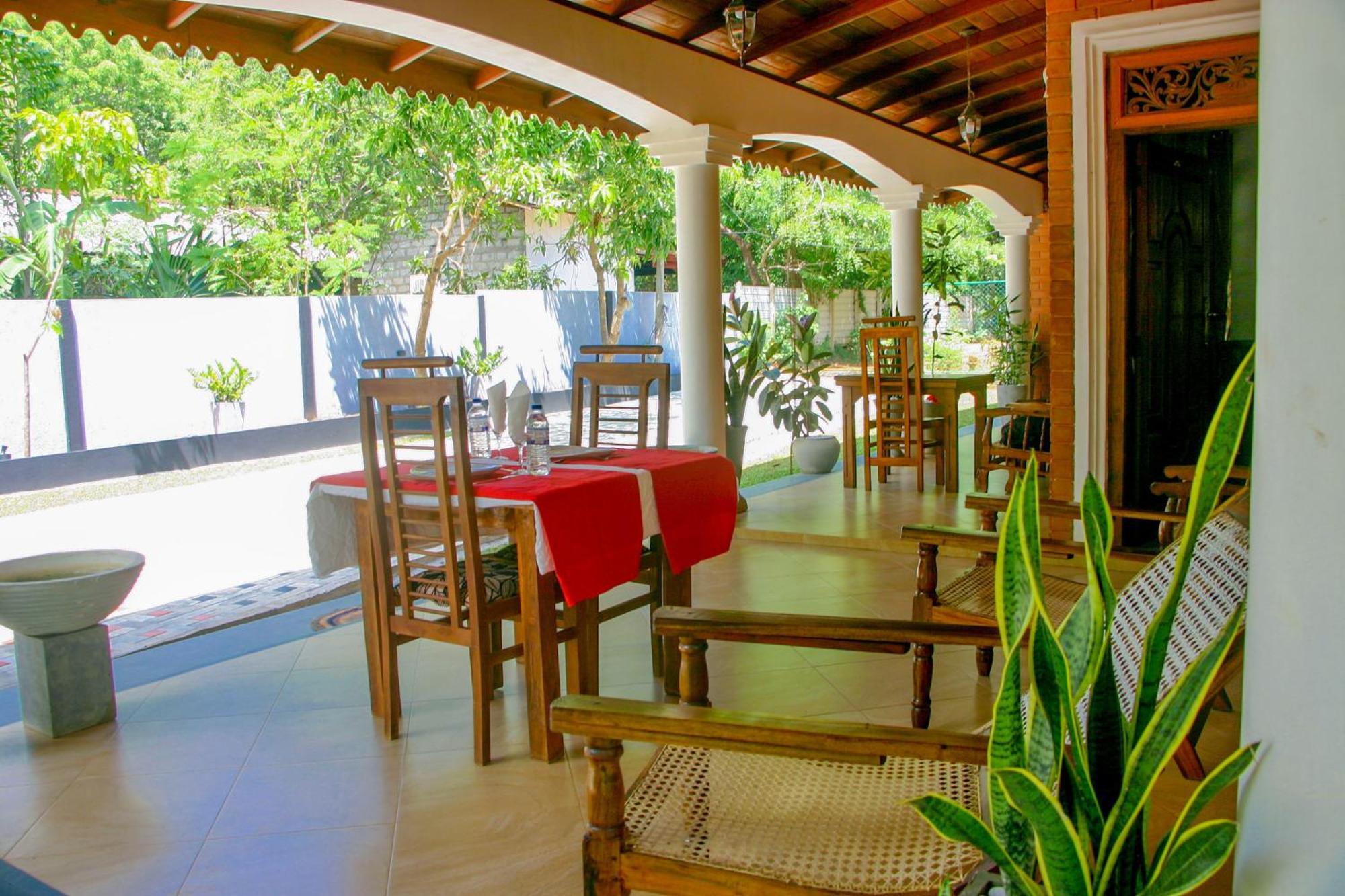 Sigiri Thilanka Rest Sigiriya Hotel Exterior photo