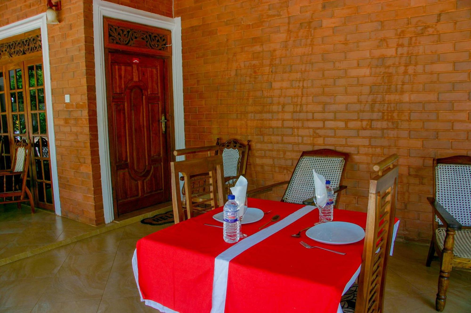 Sigiri Thilanka Rest Sigiriya Hotel Exterior photo